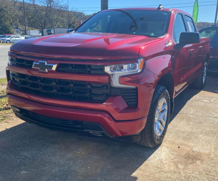 2024 Chevrolet Silverado 1500 Image 1