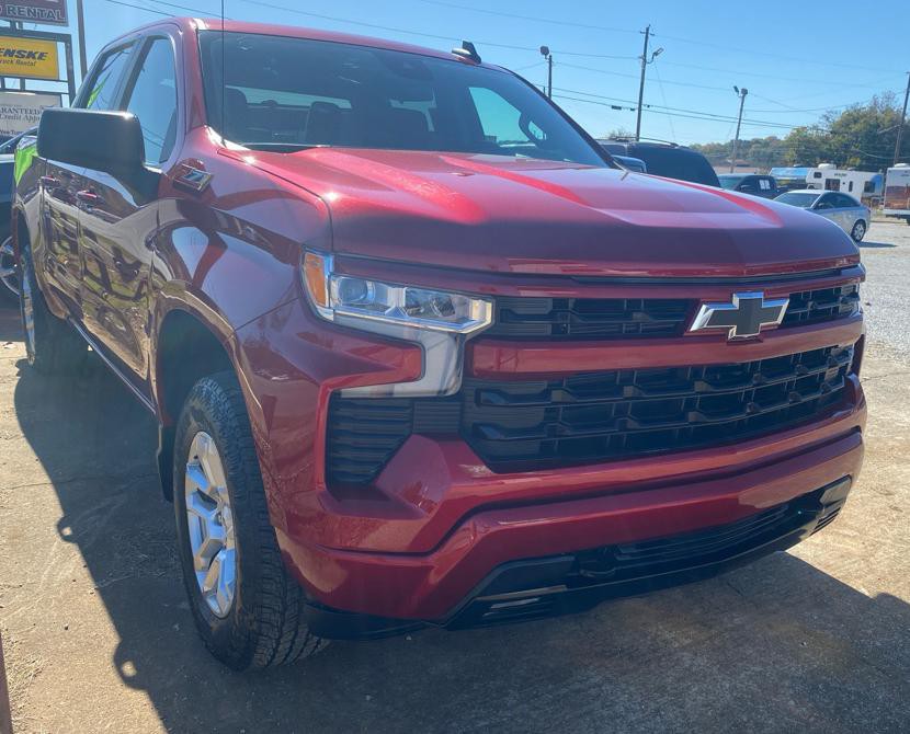 2024 Chevrolet Silverado 1500 Image 2