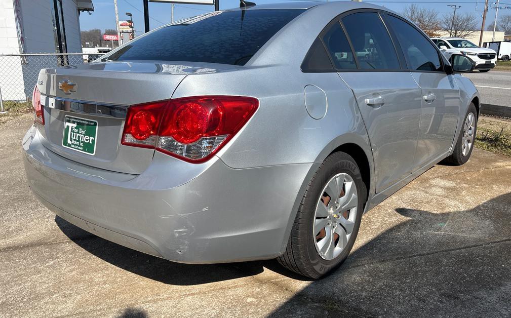 2014 Chevrolet Cruze Image 3