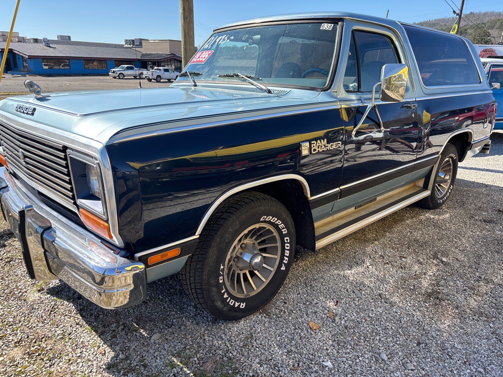 1987 Dodge Charger Image 3
