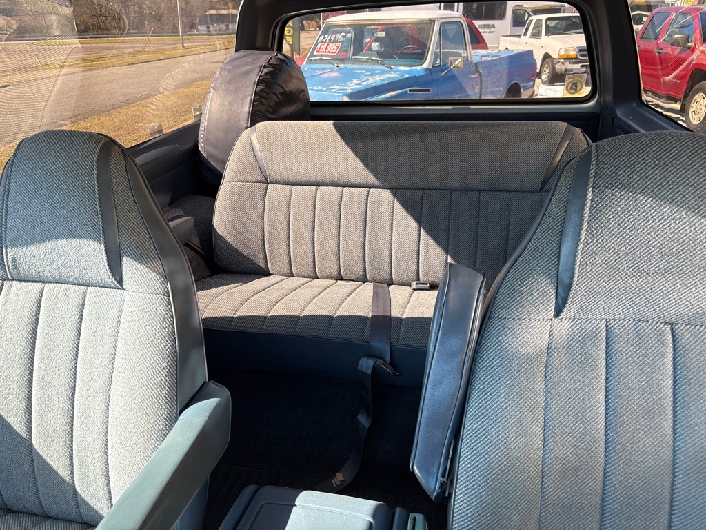 1987 Dodge Charger Image 8