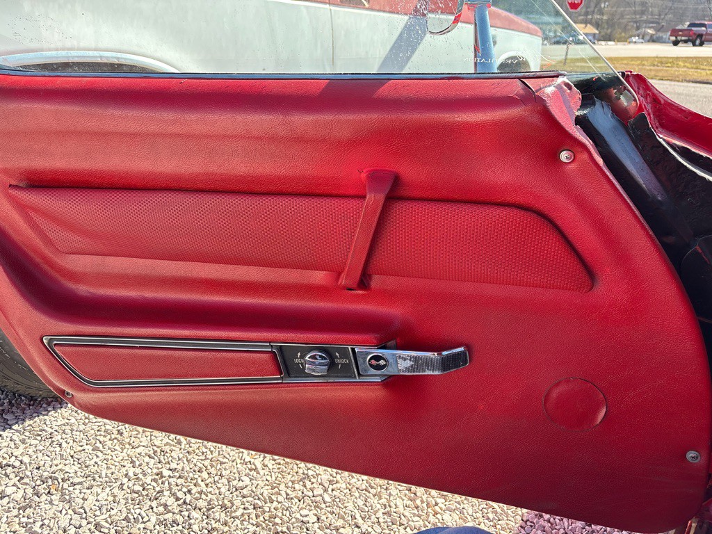 1969 Chevrolet Corvette Image 5