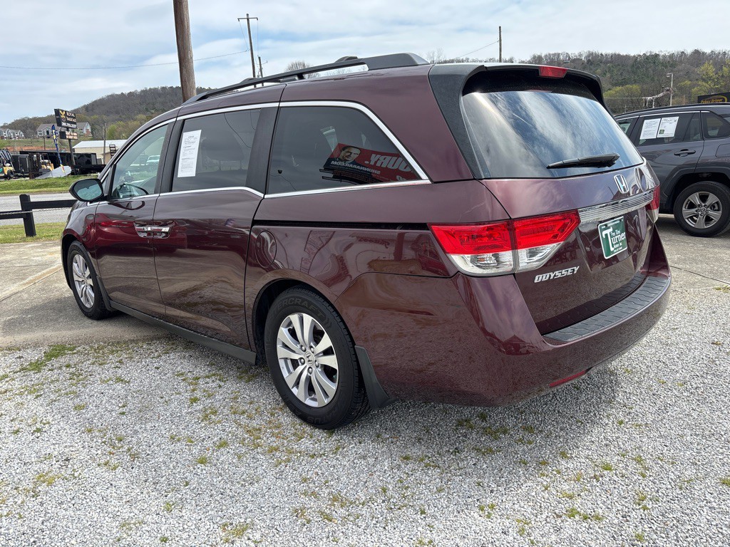 2015 Honda Odyssey Image 2