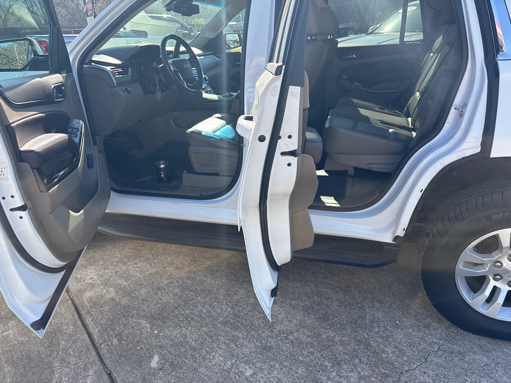 2019 Chevrolet Tahoe Image 4