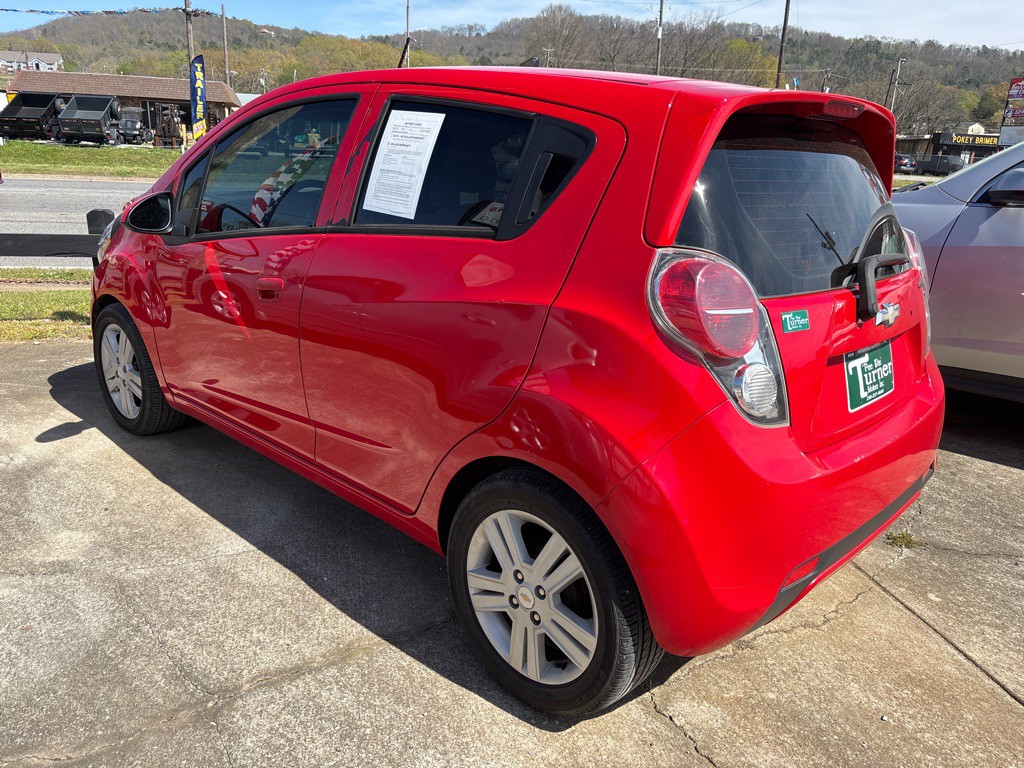 2014 Chevrolet Spark Image 2