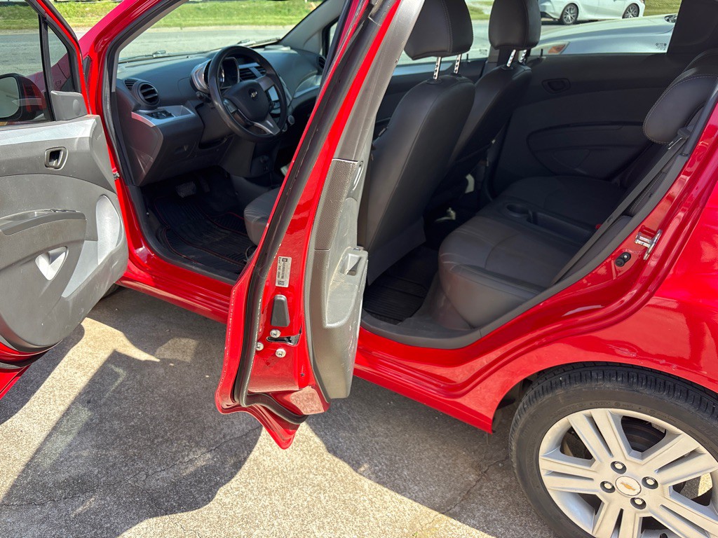 2014 Chevrolet Spark Image 6