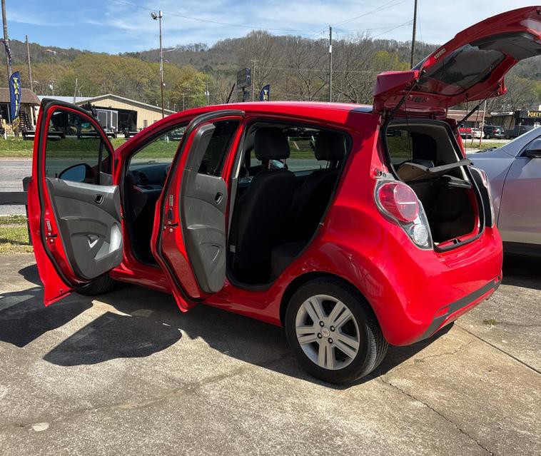 2014 Chevrolet Spark Image 5