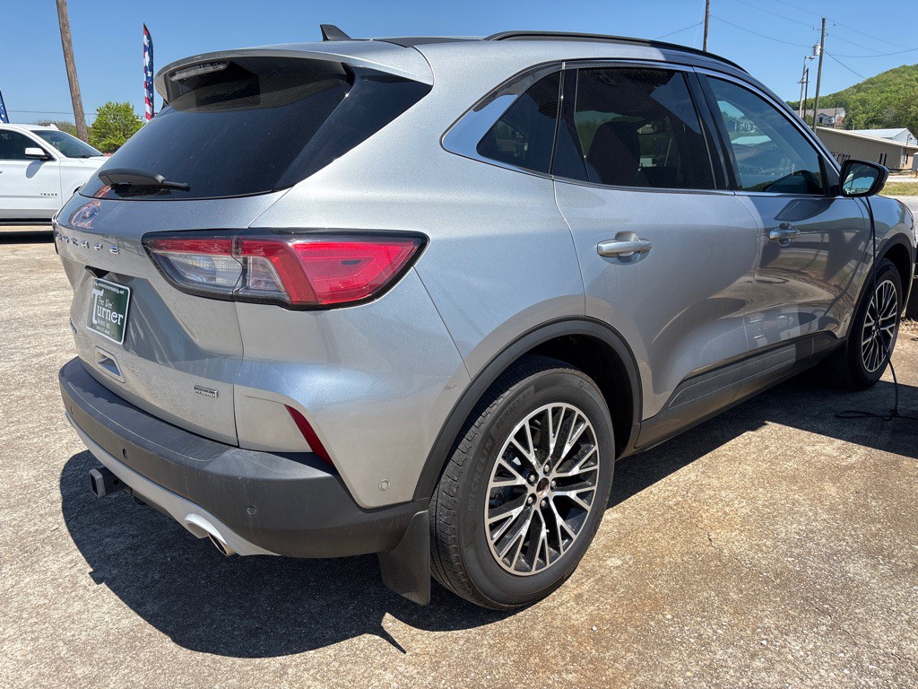 2021 Ford Escape Image 4