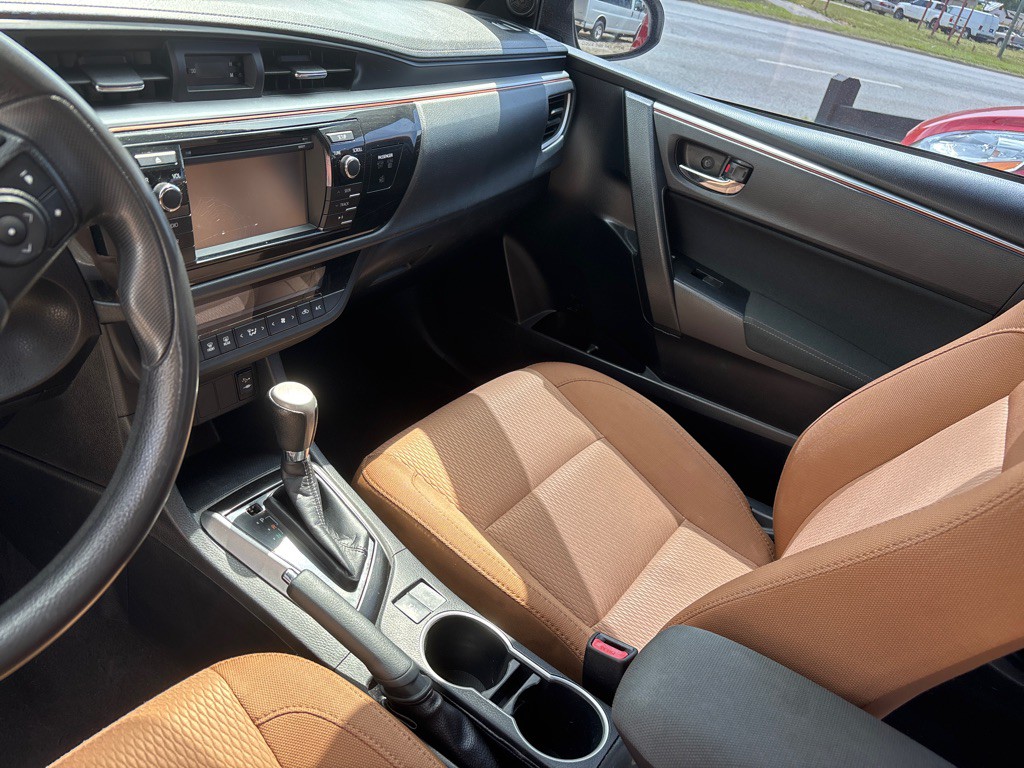 2016 Toyota Corolla Image 4