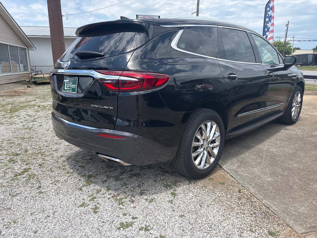 2018 Buick Enclave Image 3