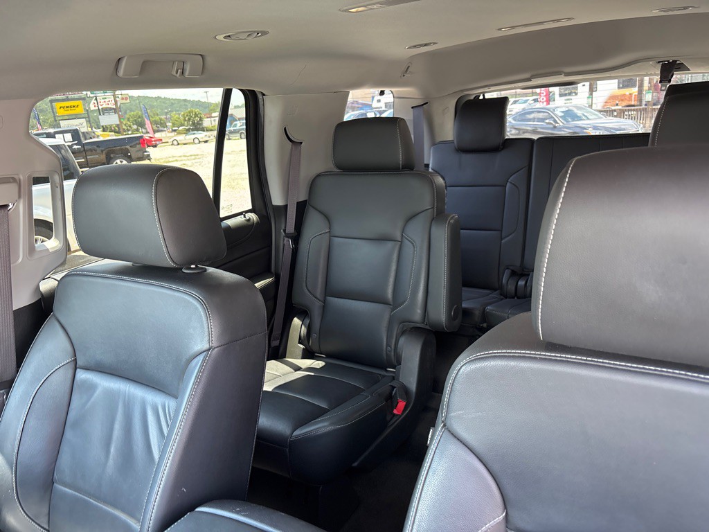 2017 Chevrolet Tahoe Image 8