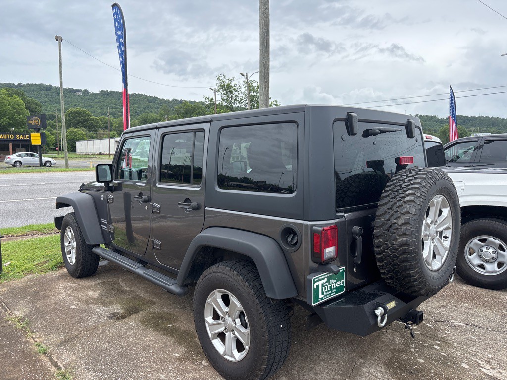 2016 Jeep Wrangler Unlimited Image 3