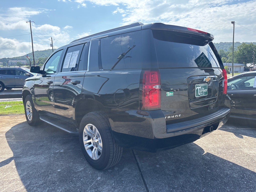 2019 Chevrolet Tahoe Image 2