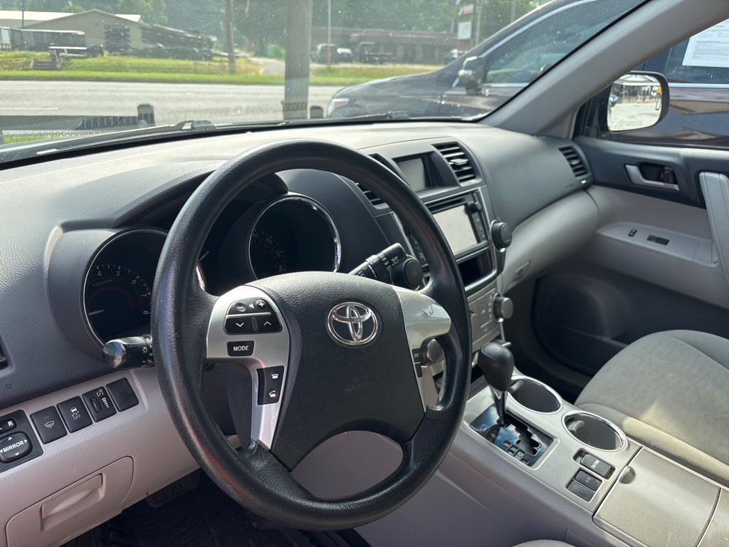 2013 Toyota Highlander Image 7