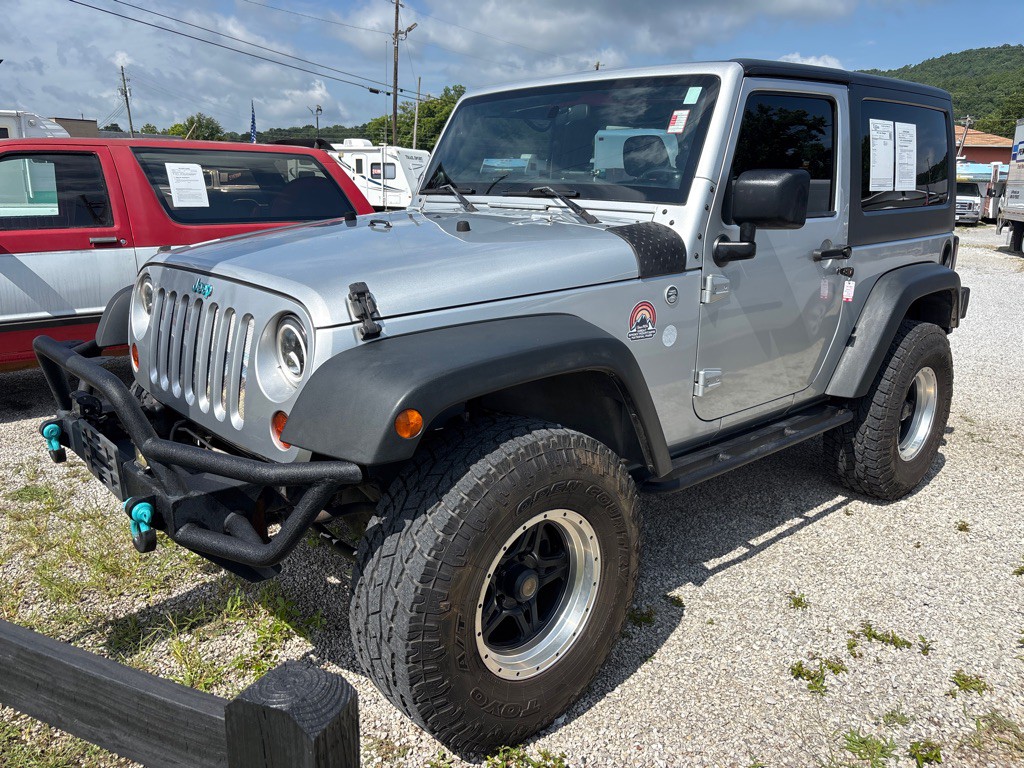 2012 Jeep Wrangler Image 2