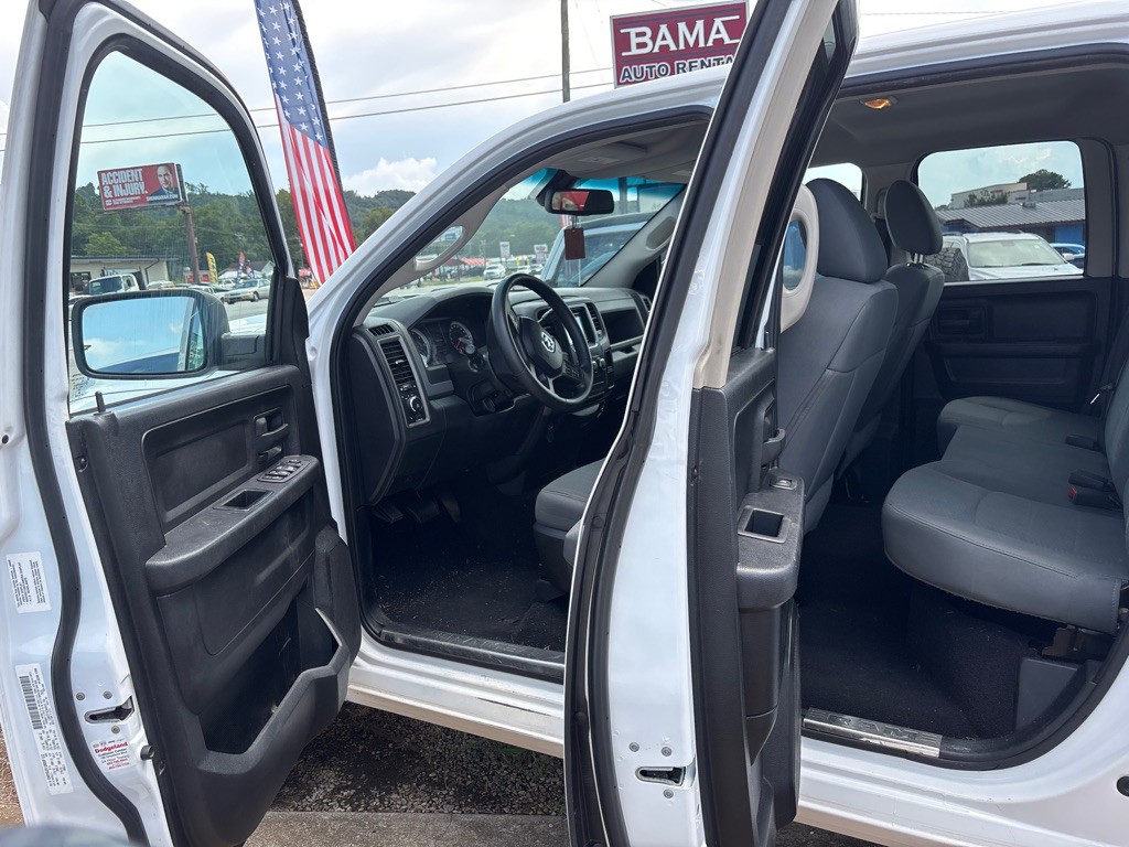 2014 RAM 1500 Image 6