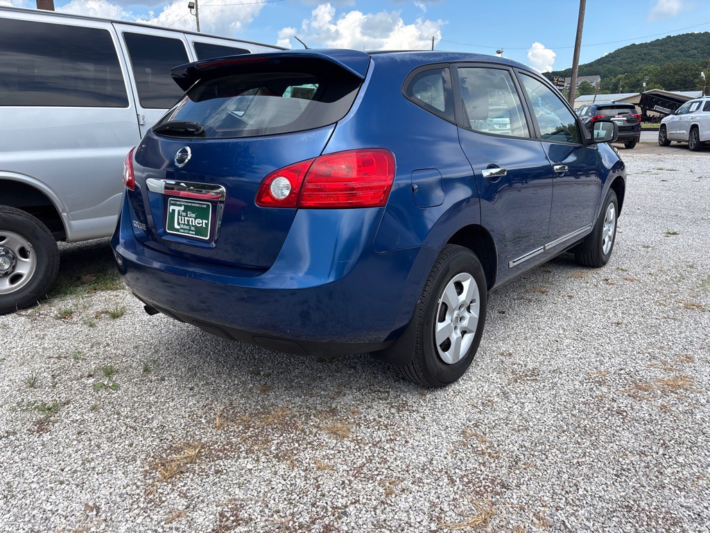 2011 Nissan Rogue Image 2