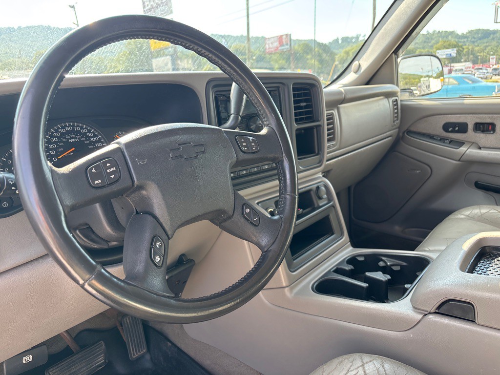2003 Chevrolet Silverado 1500 Image 6