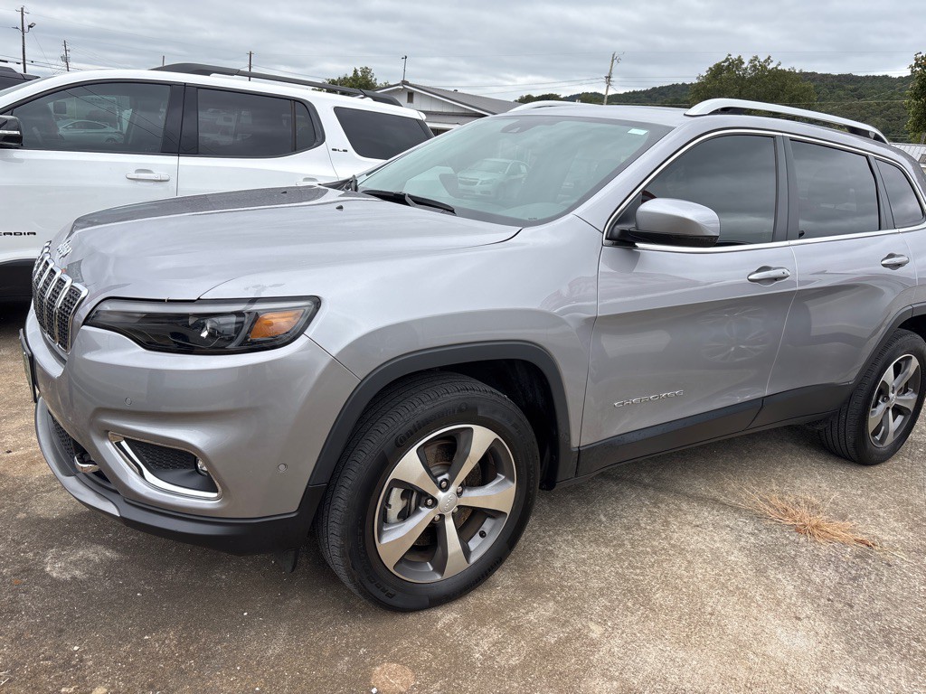 2021 Jeep Cherokee Image 2
