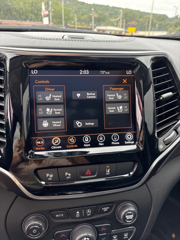 2021 Jeep Cherokee Image 8