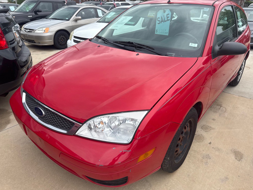 2005 Ford Focus Image 1