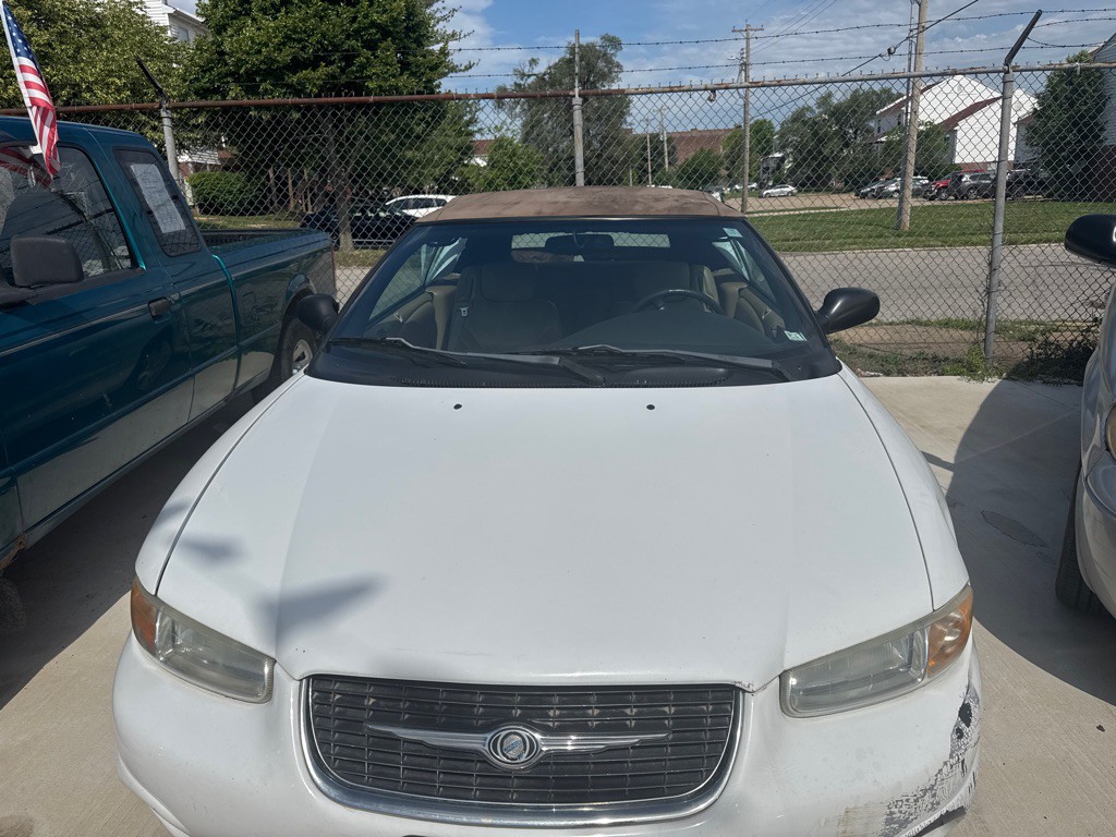 2000 Chrysler Sebring Image 3