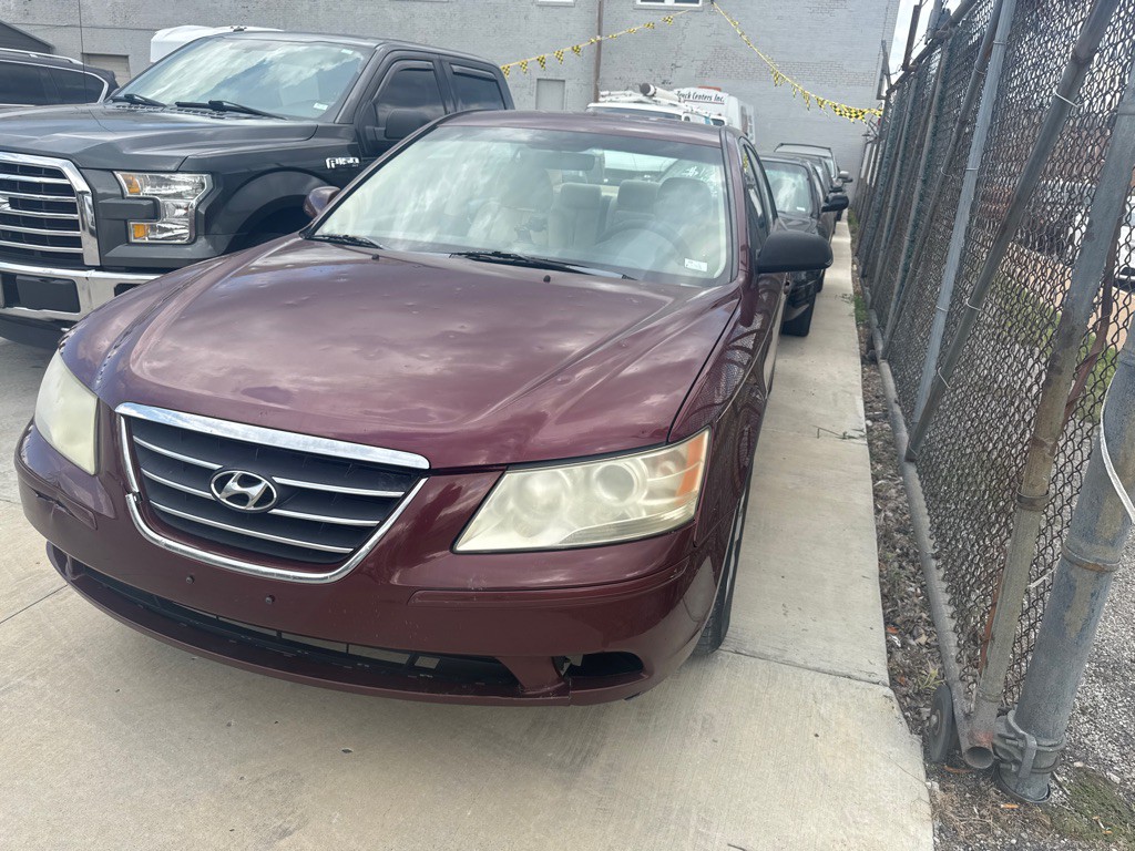 2009 Hyundai Sonata Image 1