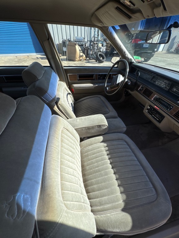 1985 Oldsmobile 98 Image 5