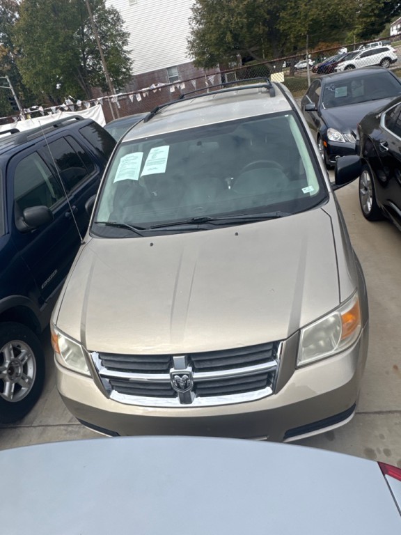 2008 Dodge Grand Caravan Image 1