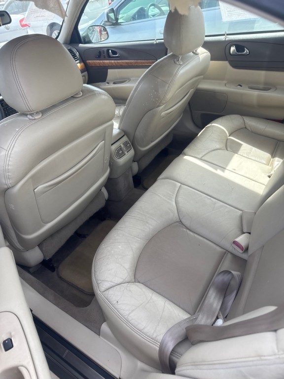 2000 Lincoln Continental Image 4