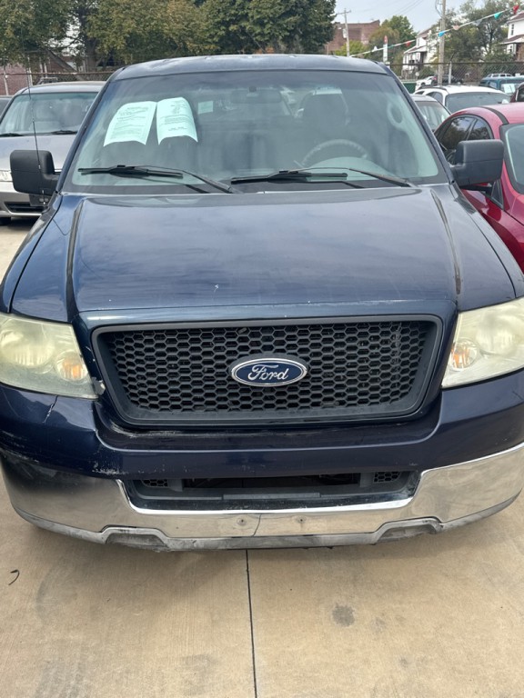 2004 Ford F-150 Image 1
