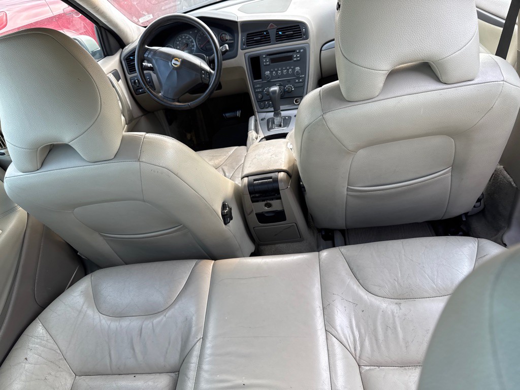 2006 Volvo S60 Image 2