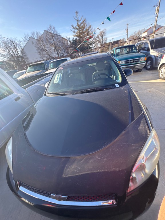 2013 Chevrolet Impala Image 2