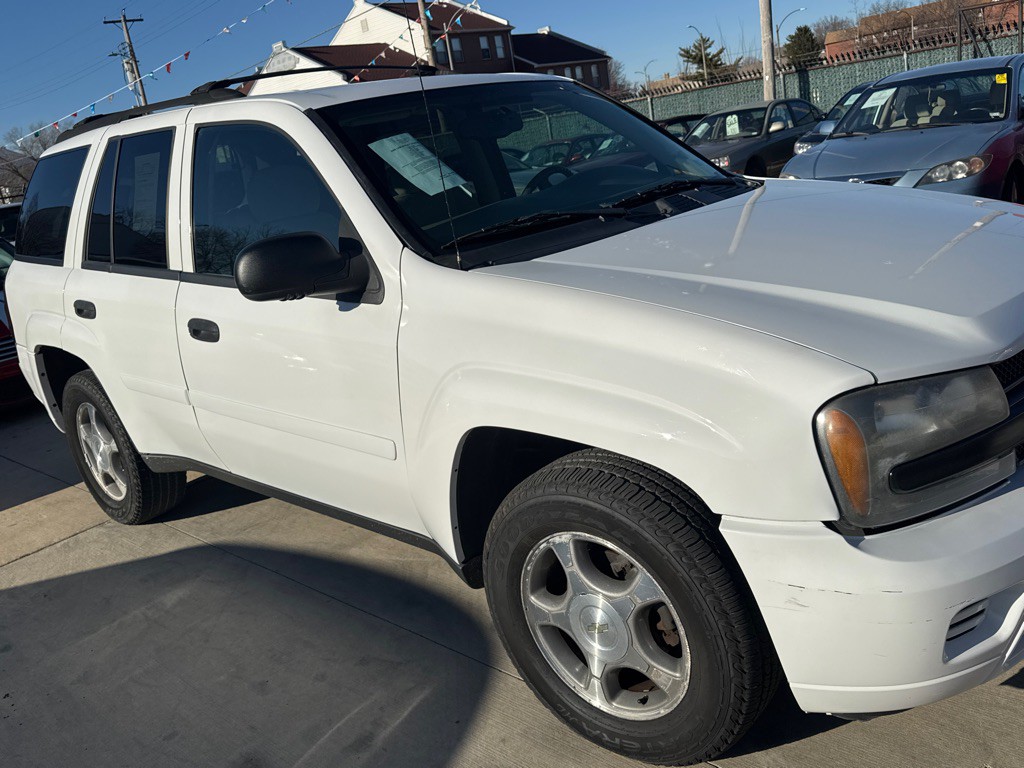 2008 Chevrolet Trailblazer Image 2