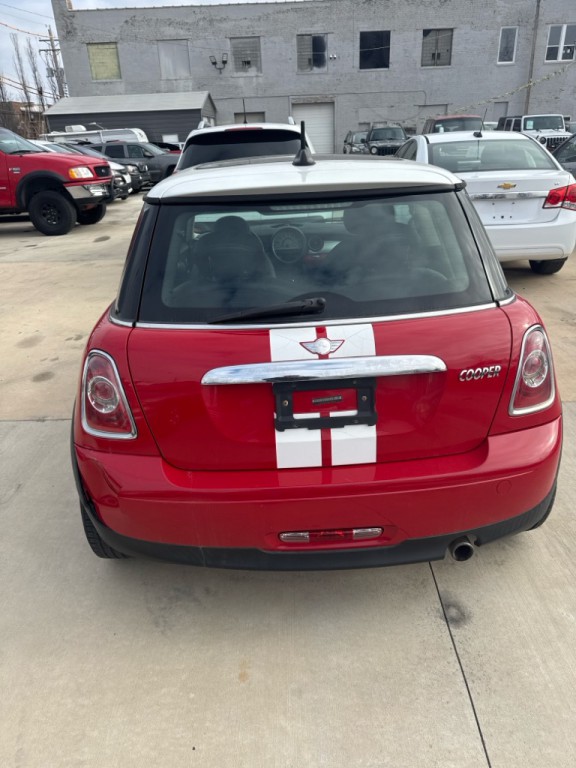2013 MINI Cooper Image 9