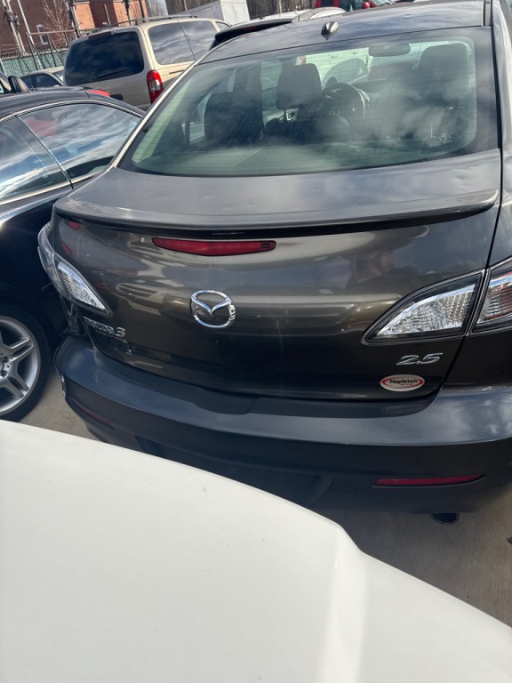 2011 Mazda Mazda3 Image 4