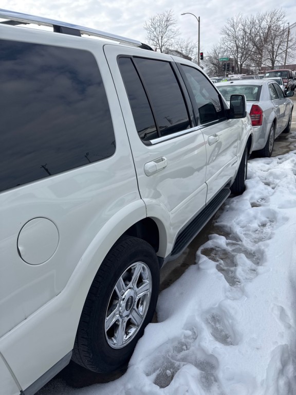 2004 Lincoln Aviator Image 5