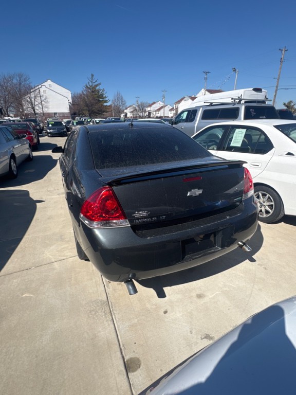 2013 Chevrolet Impala Image 2