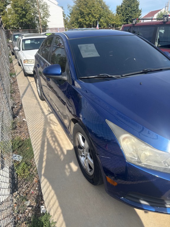 2012 Chevrolet Cruze Image 3