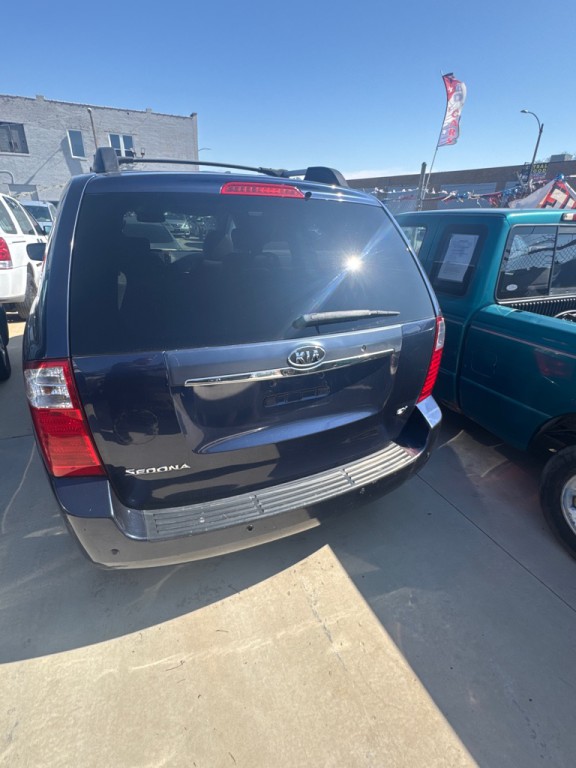 2006 Kia Sedona Image 3