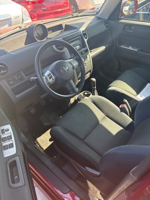 2006 Scion xB Image 2