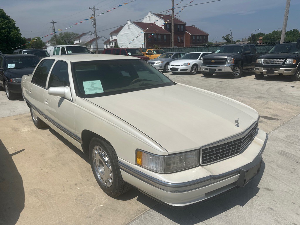 1996 Cadillac DeVille Image 3