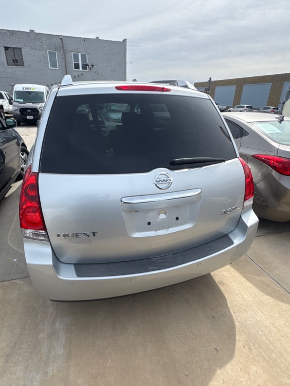 2009 Nissan Quest Image 4