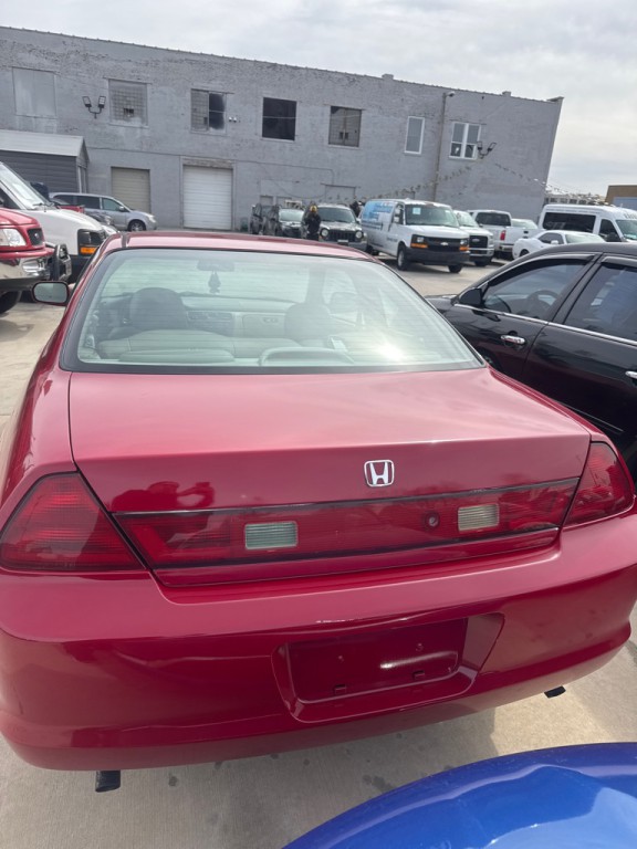 2000 Honda Accord Image 4
