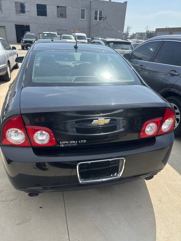 2010 Chevrolet Malibu Image 4