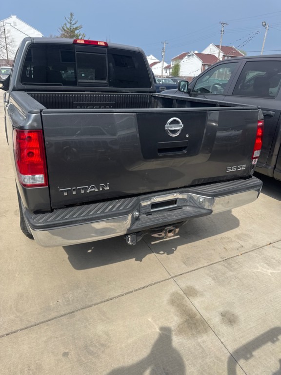 2004 Nissan Titan Image 4
