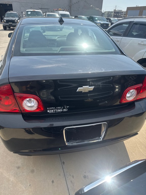 2012 Chevrolet Malibu Image 4