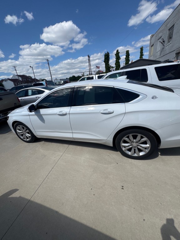 2018 Chevrolet Impala Image 2