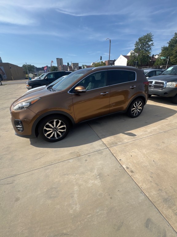 2017 Kia Sportage Image 2