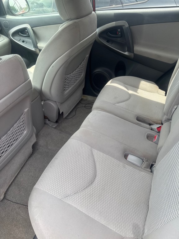 2011 Toyota Rav4 Image 3